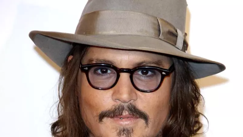 Johnny Depp a recunoscut că i-a dat fiicei sale marijuana pe când avea doar 13 ani! Motivația actorului este halucinantă