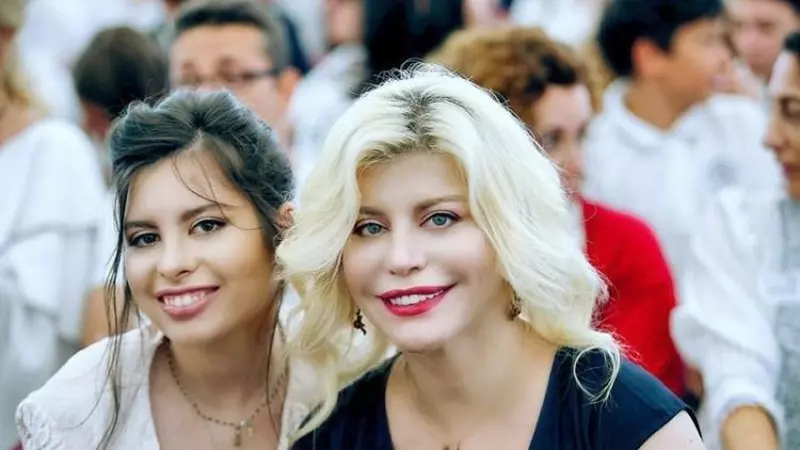 Fiica Loredanei Groza a împlinit 22 de ani. Fotografia cu Elena i-a impresionat pe fani: cum au sărbătorit evenimentul
