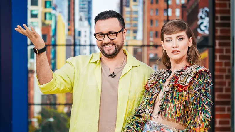 Cătălin Măruță, scandal cu Iulia Albu în direct. Prezentatorul a plecat din platou: „Minți și mă enervează chestia asta. Vorbește singură!”
