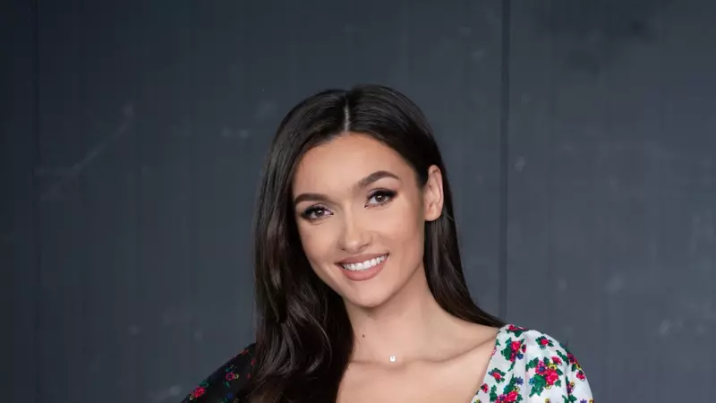 Viviana Sposub, Andrei Stoica, Anisia Gafton și Gabriel Toader întregesc echipa sătenilor de la Ferma!