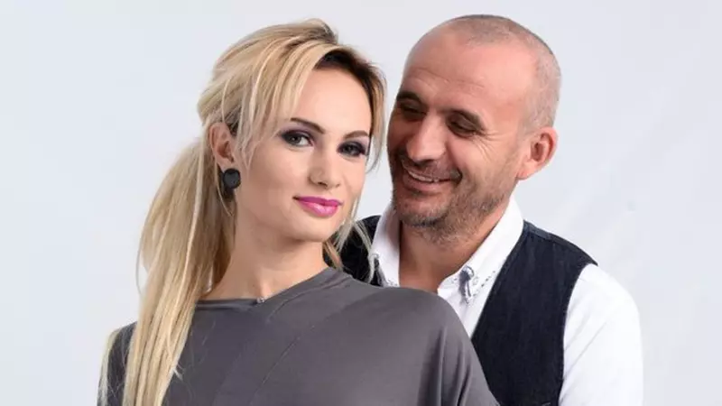 O mai ții minte pe Bianca de la Insula Iubirii? Concurenta a devenit mamă, iar soțul ei candidează la Primărie