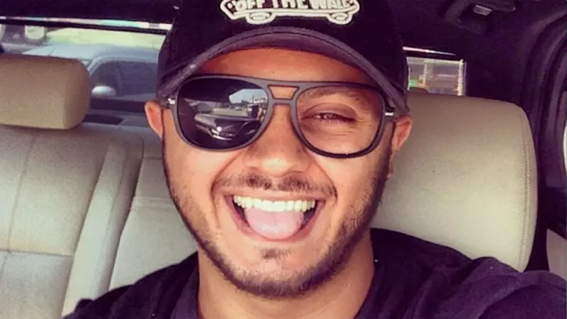 Gabi Bădălău joacă la două capete, după ce s-a despărțit de Claudia Pătrășcanu. A mers cu Daniela Crudu în vacanță, dar a mai făcut o cucerire!