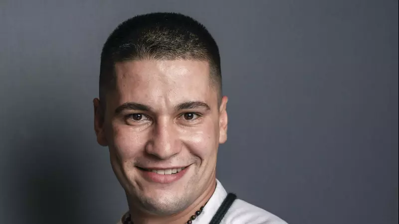 Cine este Radu Bobelică de la Mireasa. Participă la emisiune alături de mama lui, doamna Ana