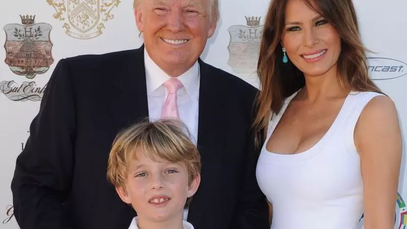 Fiul lui Donald Trump și al Melaniei și-a depășit tatăl în înălțime. La doar 14 ani, Barron are peste 1,90 m