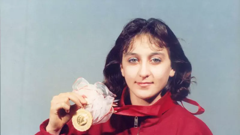 O mai ții minte pe Gina Gogean? Cum arată și cu ce se ocupă fosta gimnastă la 42 de ani