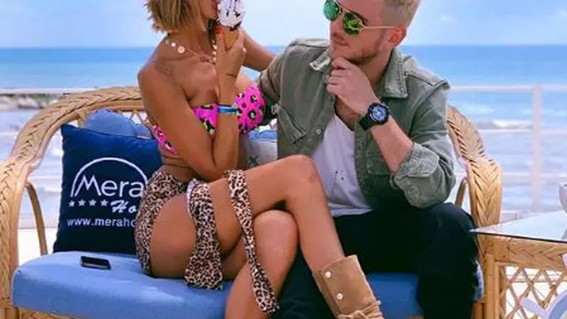 Ramona Olaru, părăsită de Cuza? Mesajul dureros publicat de asistenta TV: ”Oamenii fug imediat”