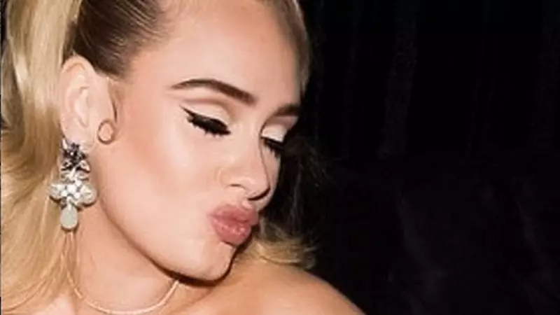 Adele s-a îndrăgostit din nou, după divorțul dureros! Cine este iubitul ei și ce cadou fabulos i-a făcut