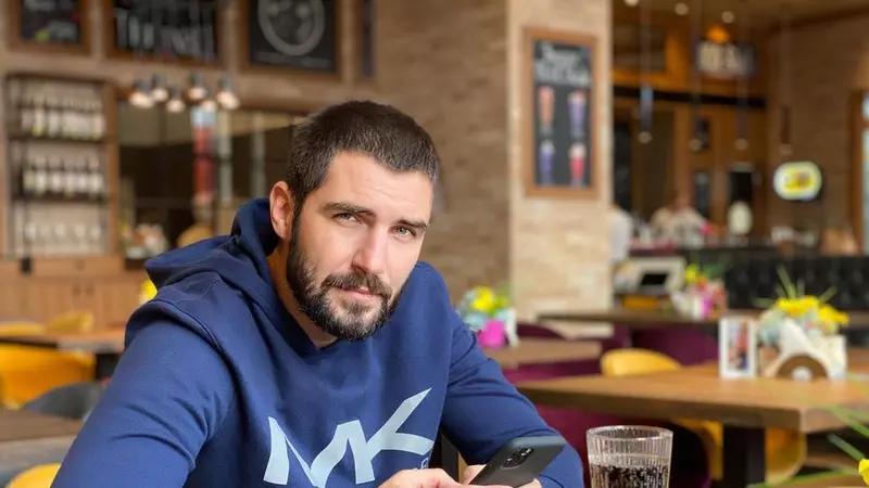 Cătălin Cazacu a plecat de la Kanal D și a semnat contractul cu TVR. Ce emisiune va prezenta