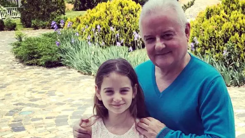 Vila lui Irinel Columbeanu, de la Izvorani, a fost scoasă la vânzare pe o sumă fabuloasă. Cât costă dacă vrei să stai aici, cu chirie