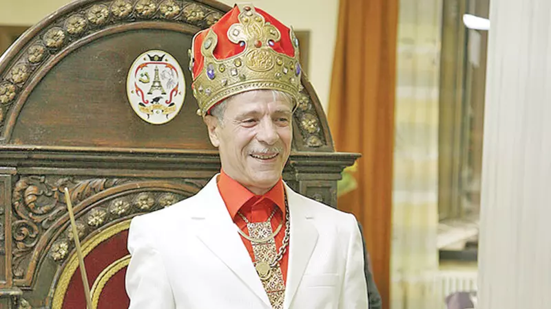 Gheorghe Visu este internat la Institutul Matei Balş. Actorul ar fi pozitiv la COVID-19