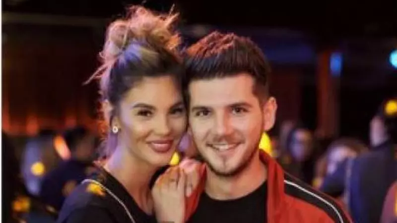 Despărțiți, dar împreună! Ramona Olaru și Cuza s-au împăcat. Cum au fost surprinși când au crezut că nu-i vede nimeni