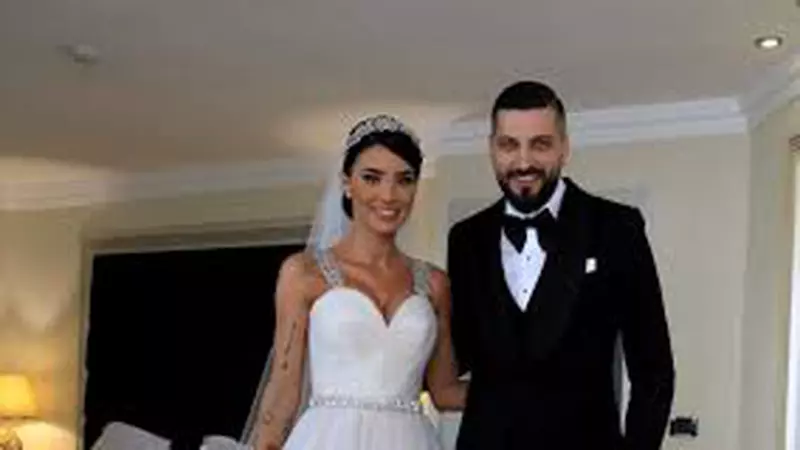 Adelina Pestrițu își scoate la licitație rochia de mireasă. Prețul a ajuns deja la 10.000 de lei