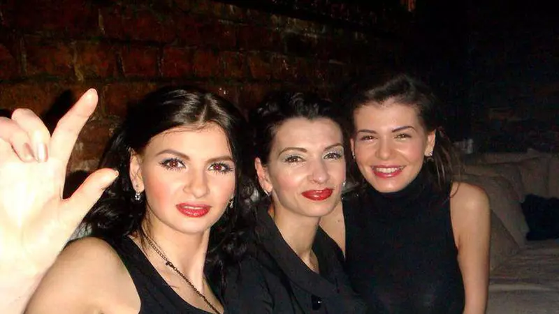 Mormântul lui Emil Gabor, în paragină, la 6 luni de când a murit! Monica și Ramona au uitat de tatăl lor...