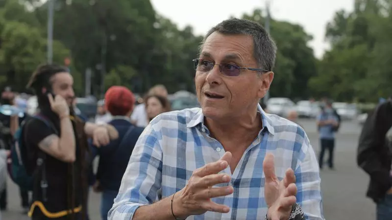 Actorul Bogdan Stanoevici, internat suferă de COVID-19 și se află în comă: ”A căpătat o infecție nosocomială”