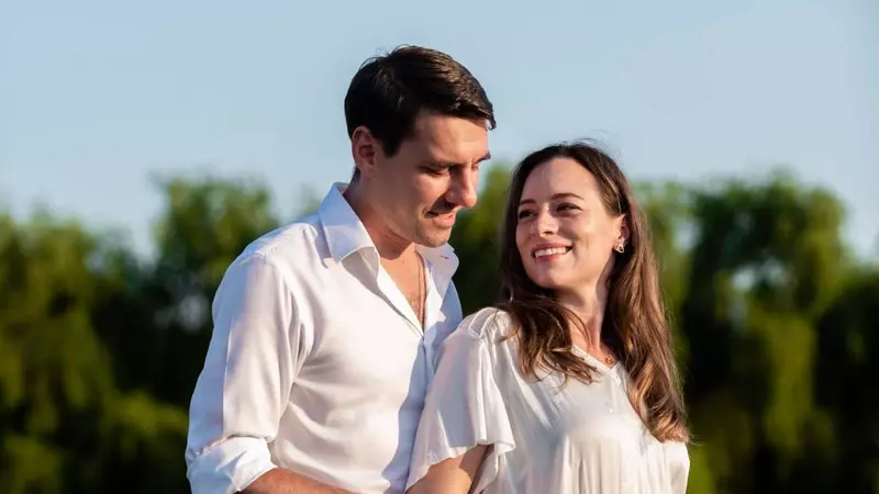 Primele poze cu fiica fostului Principe Nicolae și a Alinei Binder. Au făcut un pictorial pentru o revistă franceză!
