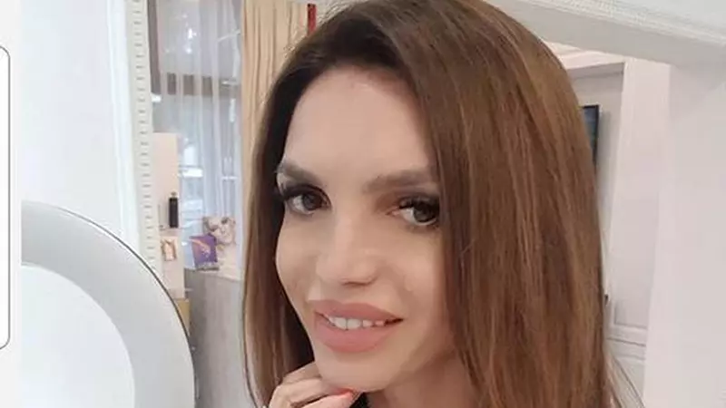 Cristina Spătar, prima fotografie alături de iubitul ei, mai tânăr cu 21 de ani: "Suntem împreună de la divorț"