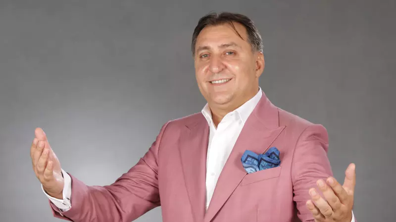 Vali Vijelie, adevărul despre petrecerea din Zanzibar: "Ei au 100 de dolari salariu pe lună, noi le-am dat atât în 5 minute"