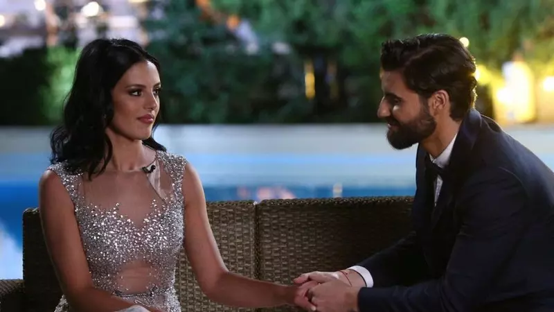 Cine este Cristina Jașcu de la Burlacul. Este asistent medical