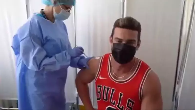 Dorian Popa s-a vaccinat anti-COVID: "Am făcut vaccinuri pentru toate bolile nebune"
