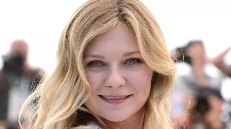 Kirsten Dunst e însărcinată cu al doilea copil. Primele imagini cu burtica de gravidă