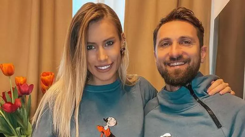 Ce sex are bebelușul cuplului Dani Oțil și Gabriela Prisăcariu. Modul inedit în care au făcut anunțul