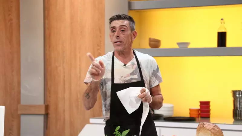 Cine este Francisco Jose Garcia Lopez de la Chefi la Cuțite. Are trei copii