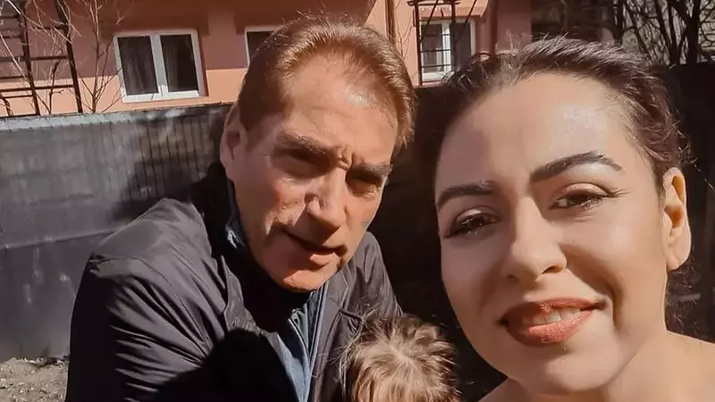 Ce relație are Petre Roman cu fosta soție și cu cele două fiice. Catinca: "Este un tip care nu are prea multe regrete"
