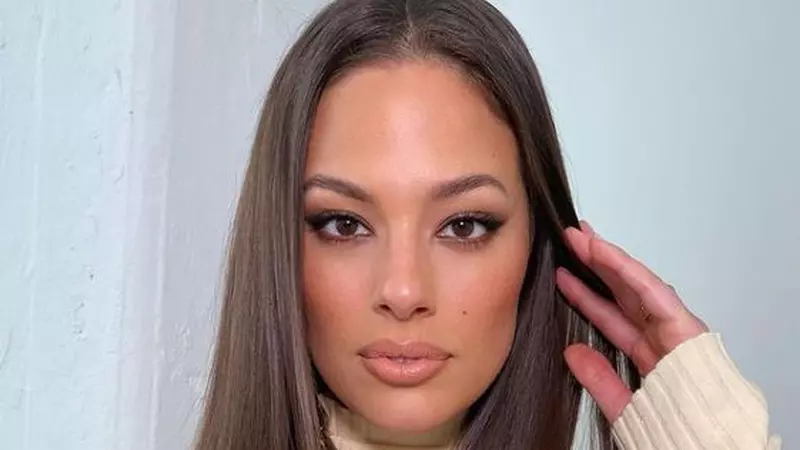 Ashley Graham este însărcinată! Primele declarații despre al doilea copil: „Mi-ai schimbat viața”