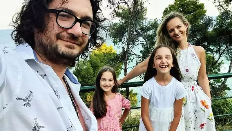 Soția lui Florin Dumitrescu a ajuns la spital după ce fiica ei a fost externată. "Hai că am continuat bine..."