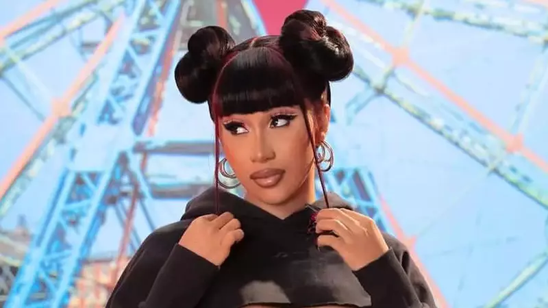 Cardi B a născut un băiețel! Prima imagine cu bebelușul