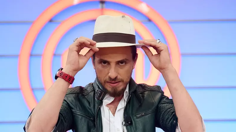 Cine sunt jurații Masterchef România 2021. Chef Foa revine la PRO TV