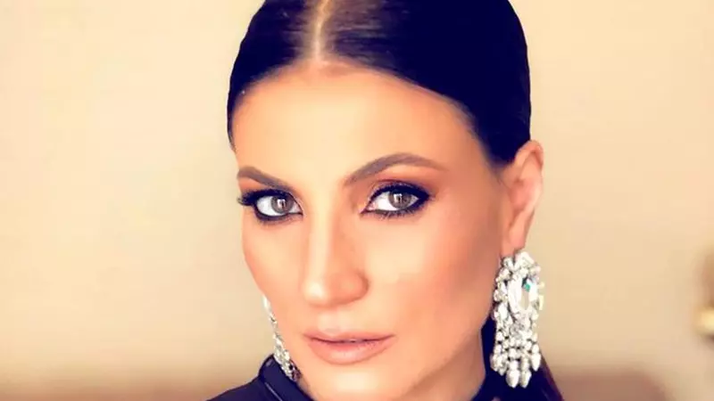 Ioana Ginghină, criticată pentru că poartă mască, la salonul de înfrumusețare: "Ia-ți botnița de la gură!"