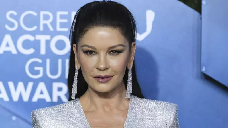 Catherine Zeta-Jones, fascinată de Castelul Peleș: „Dacă aș fi prințesă, mi-ar păcea să stau aici”