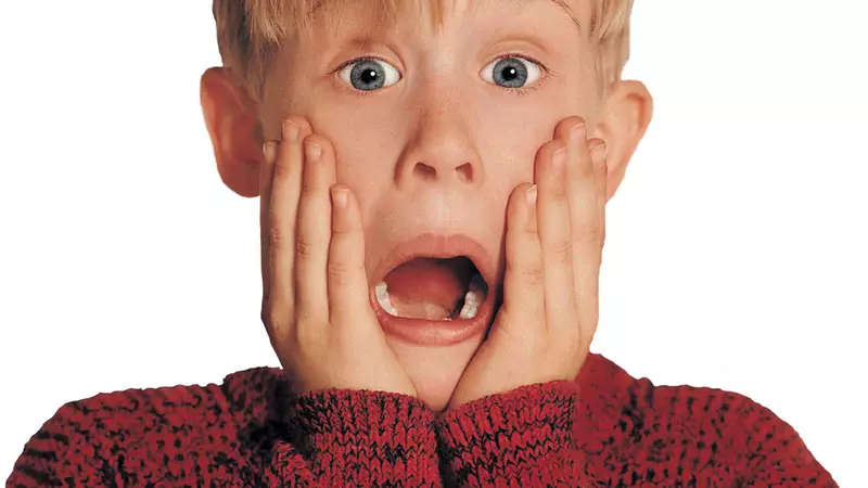 Macaulay Culkin din Singur Acasă a fost foarte sărac: "Părinții mei nu-și permiteau nici uși la casă"