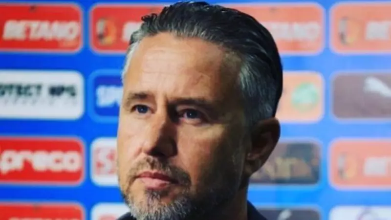 Din ce face bani Laurențiu Reghecampf după anunțul divorțului de Anamaria Prodan. Fiul său, Luca, este direct implicat