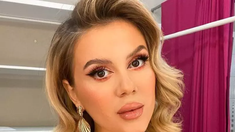 Emily Burghelea a ajuns de urgență la spital, pe perfuzii: „Am cedat”