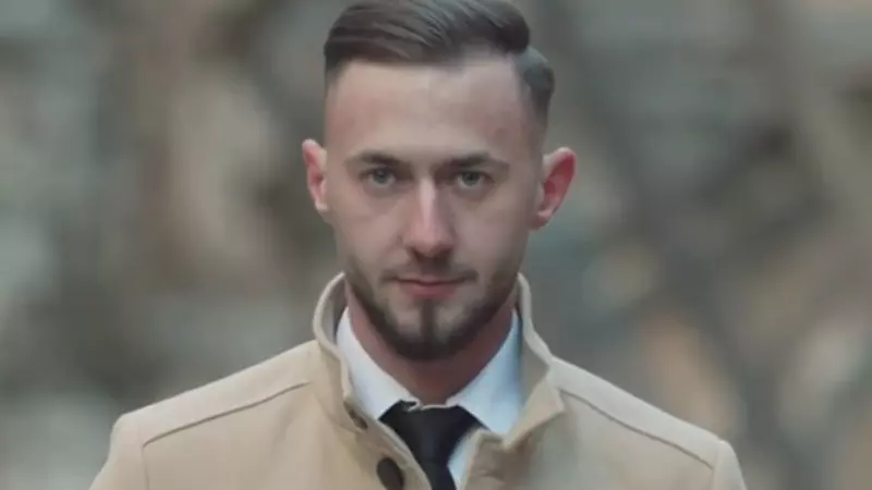 Cine este Aron Bob de la Mireasa. Tatăl lui este preot