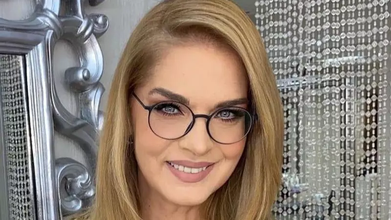 Cum arată și cum se întreține Manuela Hărăbor, la 53 de ani: „Nu mi-am făcut nicio operație estetică de frică”
