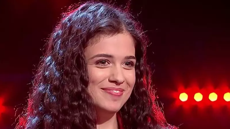 Cine este Dora Gaitanovici de la Eurovision. A fost finalistă Vocea României 2018