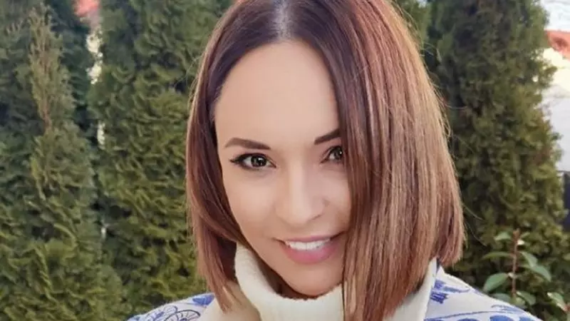 Ce cadou special îi oferă Andreea Marin unuia dintre investitori, la Imperiul Leilor