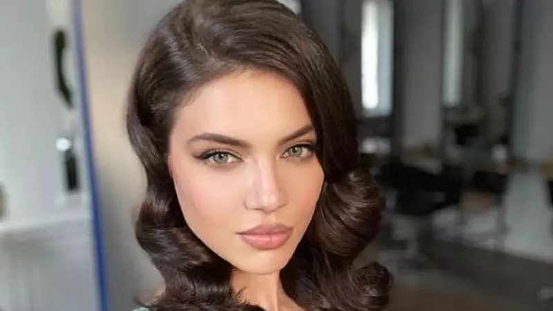 Ce dietă ține Cristina Ich: „Nu fac sală, pentru că nu am timp”