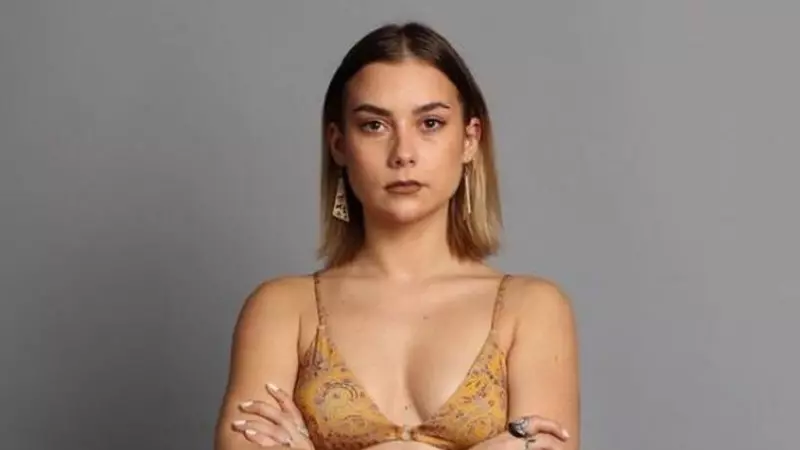 Alexandra Duli de la Survivor, triunghi amoros cu Alex Delea și Ionuț Popa? În ce ipostaze au fost surprinși