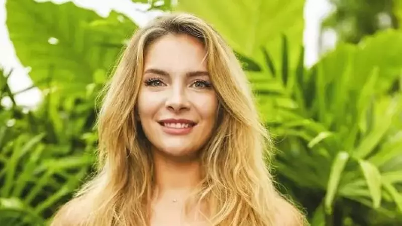 Cine este Karina Fetica, ispita de la Insula Iubirii. Fosta concurentă de la Survivor s-a iubit cu un Războinic