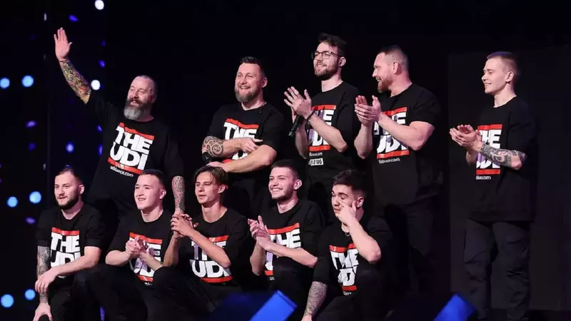 Cine e trupa UDI, care a primit Goldez Buzz de la Dragoș Bucur, la Românii au talent