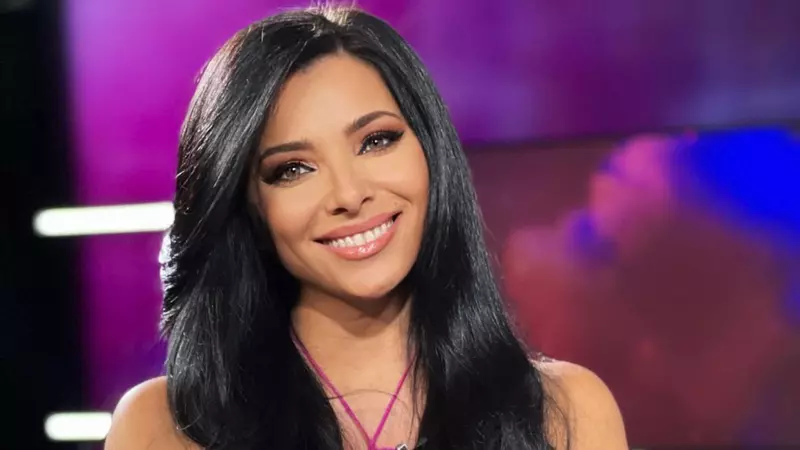 Ce dietă ține Corina Caragea. Cele patru alimente pe care le evită total: "Nu cred în frustrările alimentare"