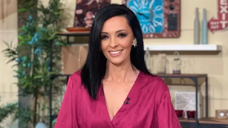 Cine este Cosmina Păsărin. A pozat în Playboy și s-a iubit cu George Vintilă