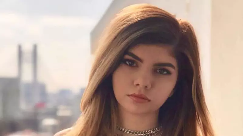 Cine este Cezara Cristescu. S-a lansat pe Youtube când avea doar 13 ani
