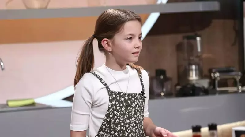 Fiica lui Mihai Petre a gătit la Chefi la cuțite. Catinca a primit cuțitul de aur: „Este foarte harnică”