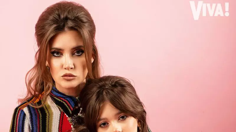 Cum își educă Iulia Albu fiica: „Nu poți fi și un profesionist desăvârșit și mama care e mereu lângă copil”. Ce relație are iubitul vedetei cu Mikaela / EXCLUSIV