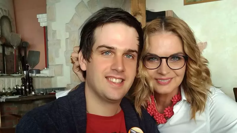 Cum arată fiul Manuelei Hărăbor la 32 de ani: "Ne-a învățat să fim mai buni, mai înțelegători". Andrei suferă de autism